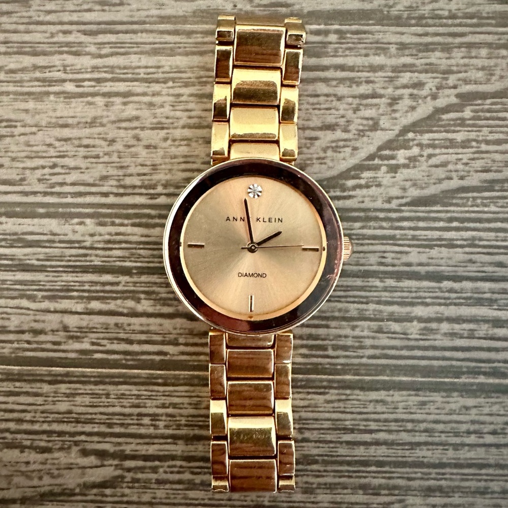 Anne Klein Women’s Designer Rose Gold Diamond-Dial Watch with Links. Like-New!